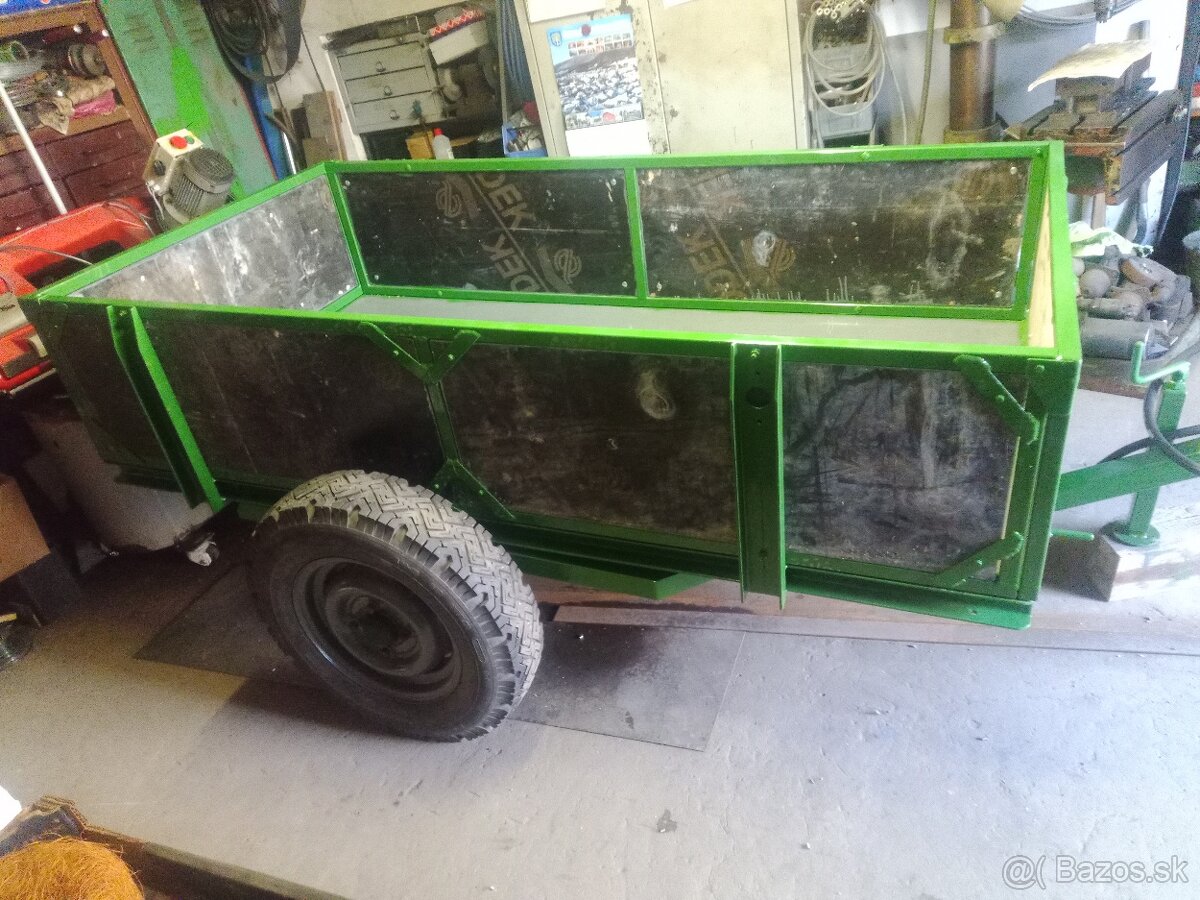 Vlečka za malotraktor