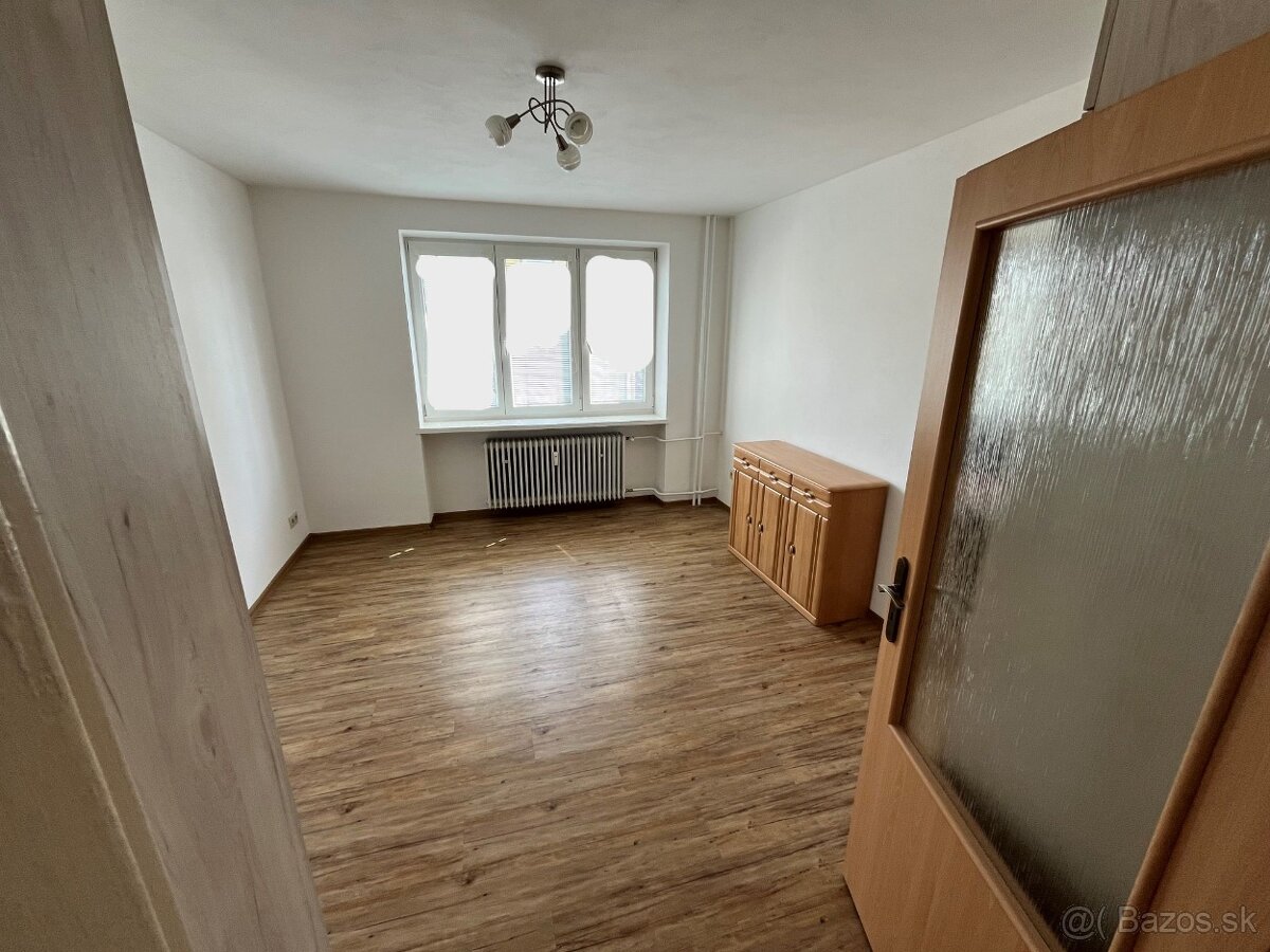 2 izbový byt na prenájom // 2-bedroom apartment for rent