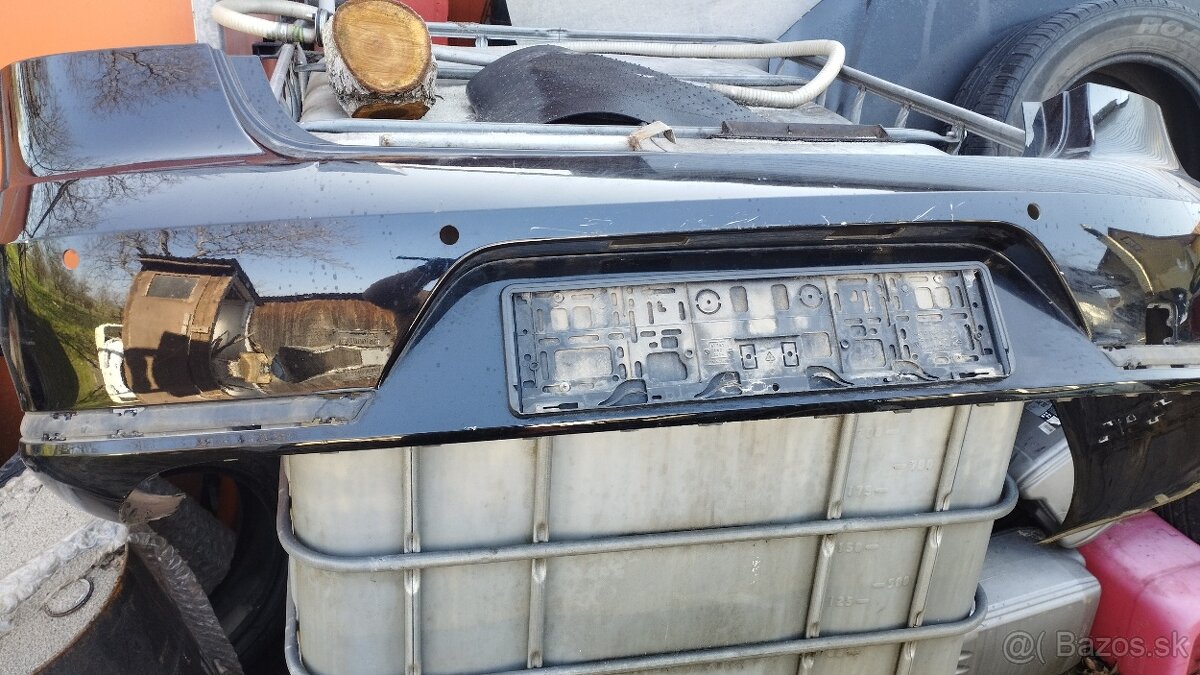 Zadný nárazník Passat B7