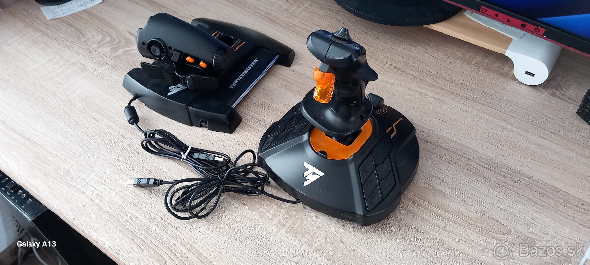 Thrustmaster T 16000