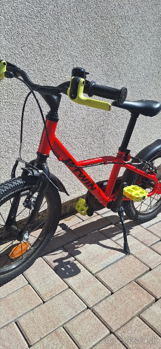 Hliníkový detský bicykel BTWIN Racing 900 16"