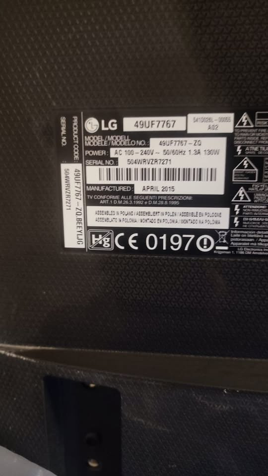 49'' LG ULTRA HD 4K TV