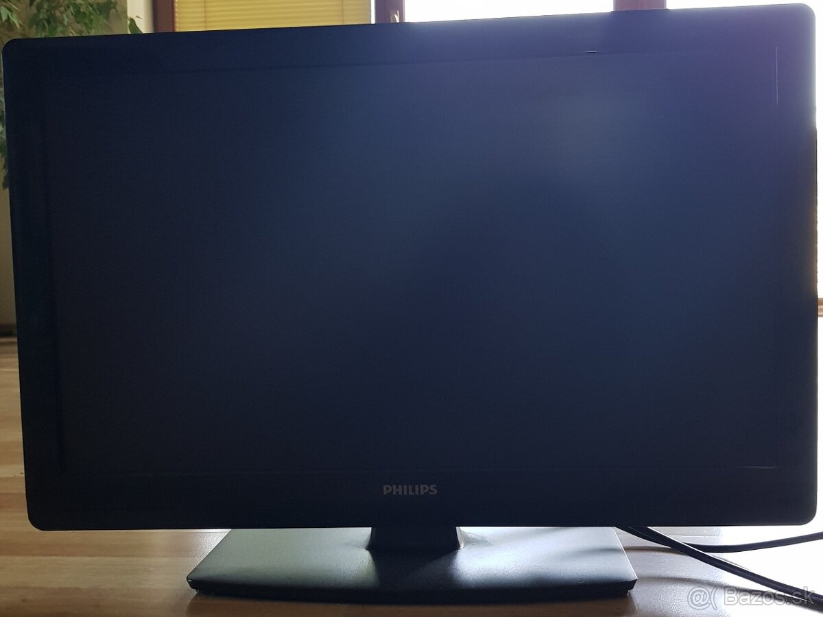 Predám LCD TV Philips 22PFL3606H/58 22" 56cm HD