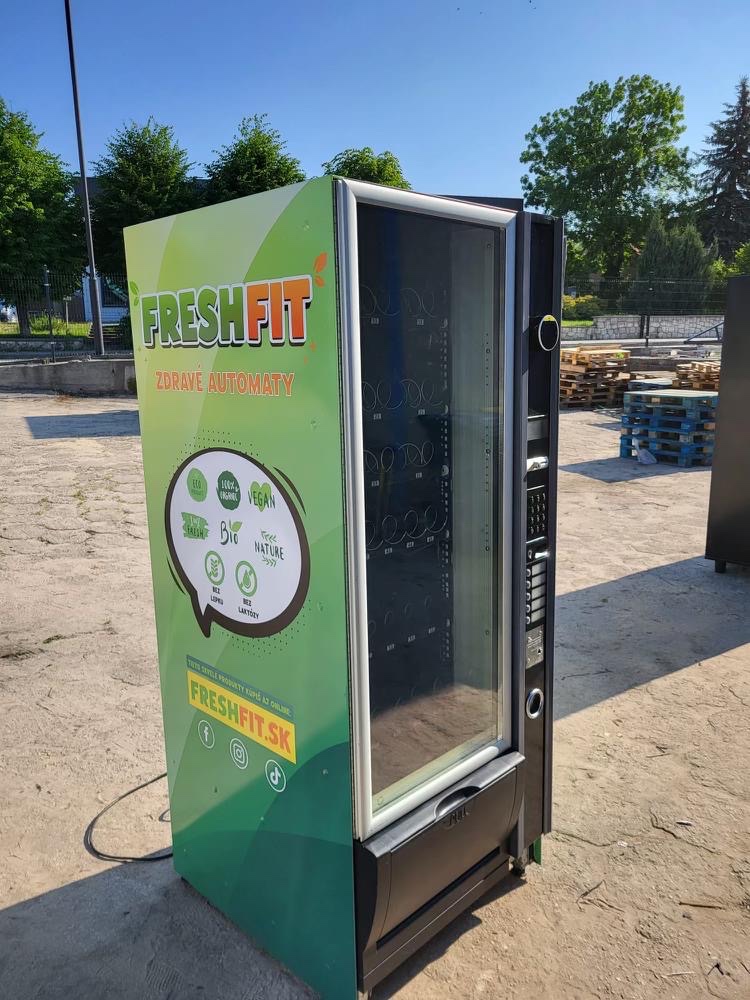 Snakky Max Predajný automat