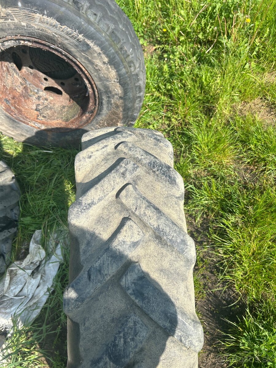 Pneu 11,2x24