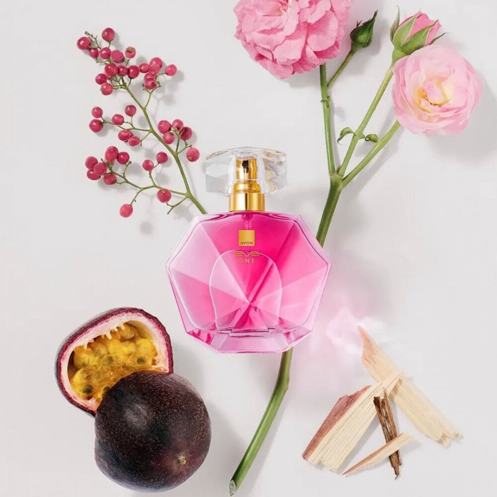 Eve One novinka Avon