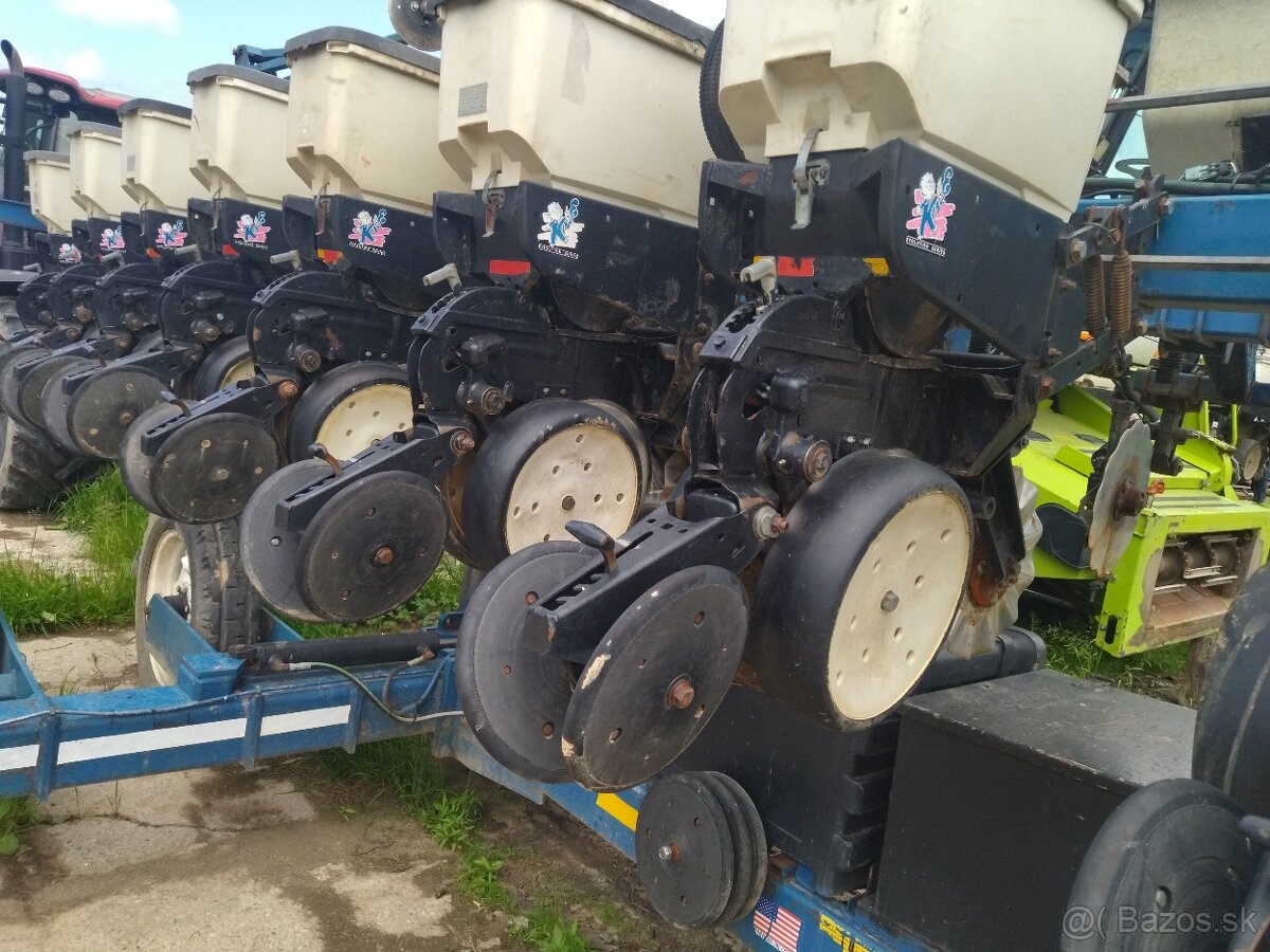 Sejačka Kinze 3500