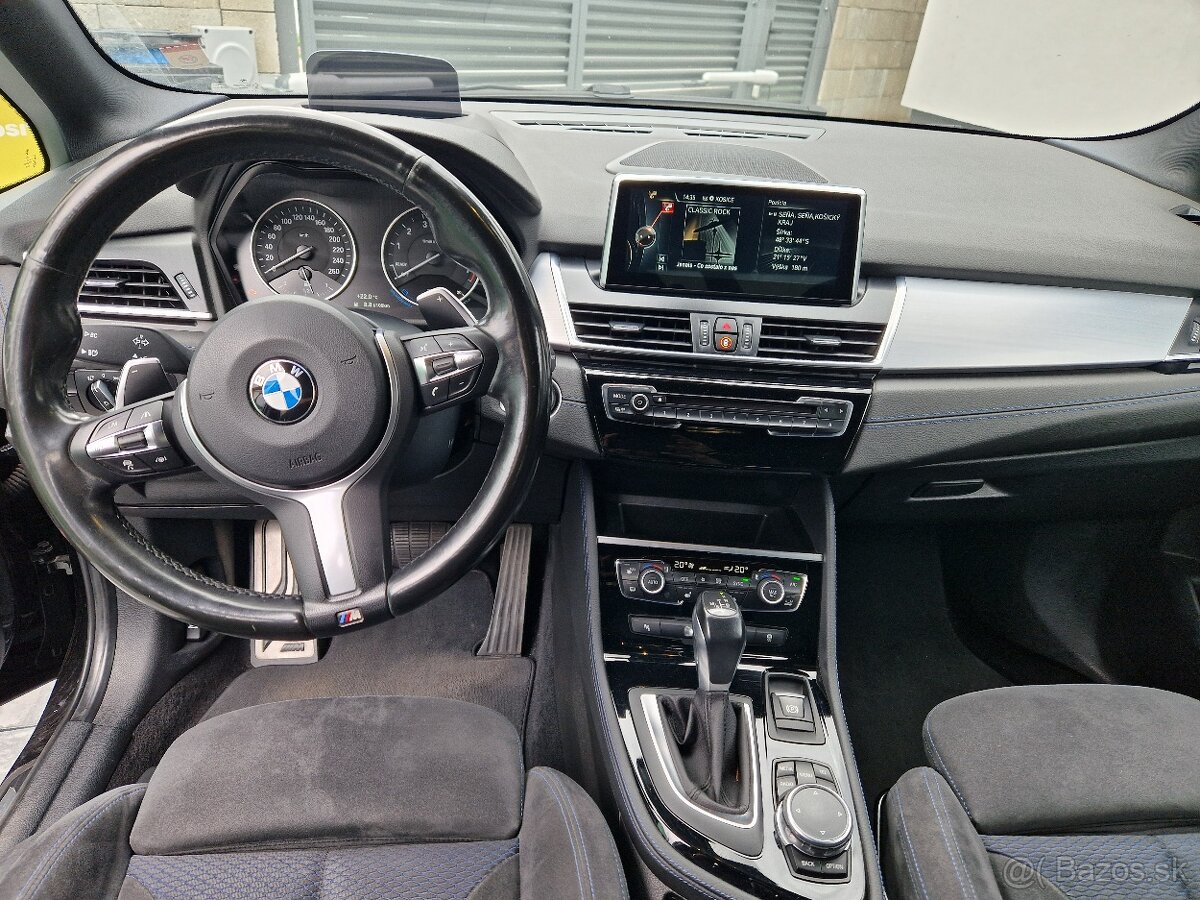 BMW 2 Active Tourer 225i xDrive