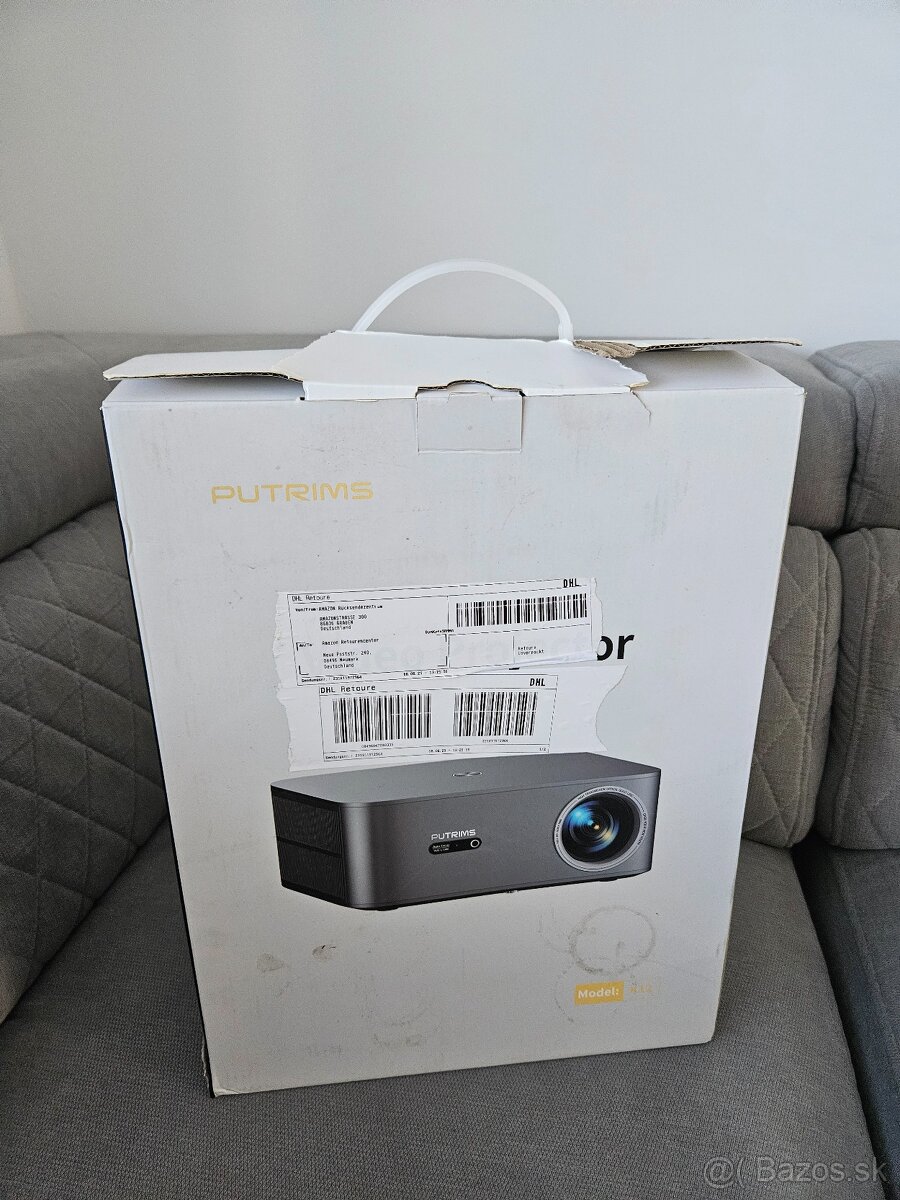 Putrims K12 – nový smart projektor