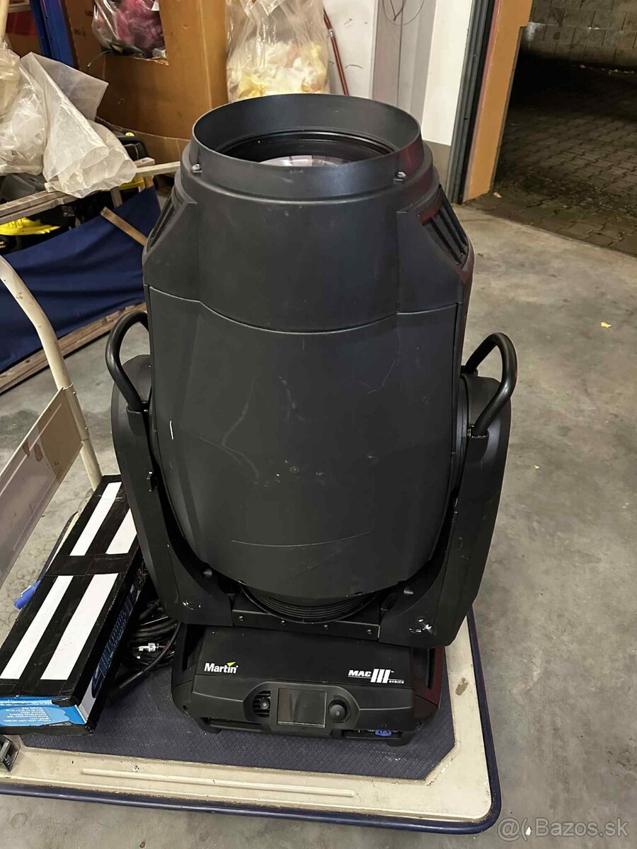 Prodám - 2x Martin MAC III performance + case