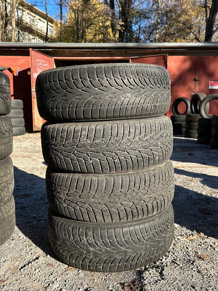 NOKIAN 205/55/R16 ZIMNÉ