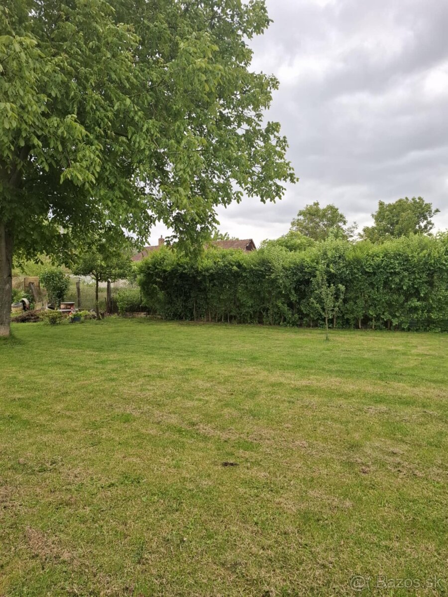 Ponúkam na predaj pozemok v obci Tornyosnémeti -Maďarsko