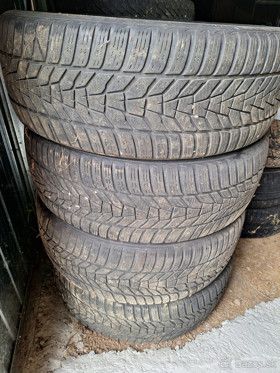 225/55R18 zimné