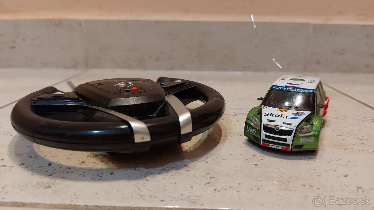 Autíčko na diaľkové ovládanie