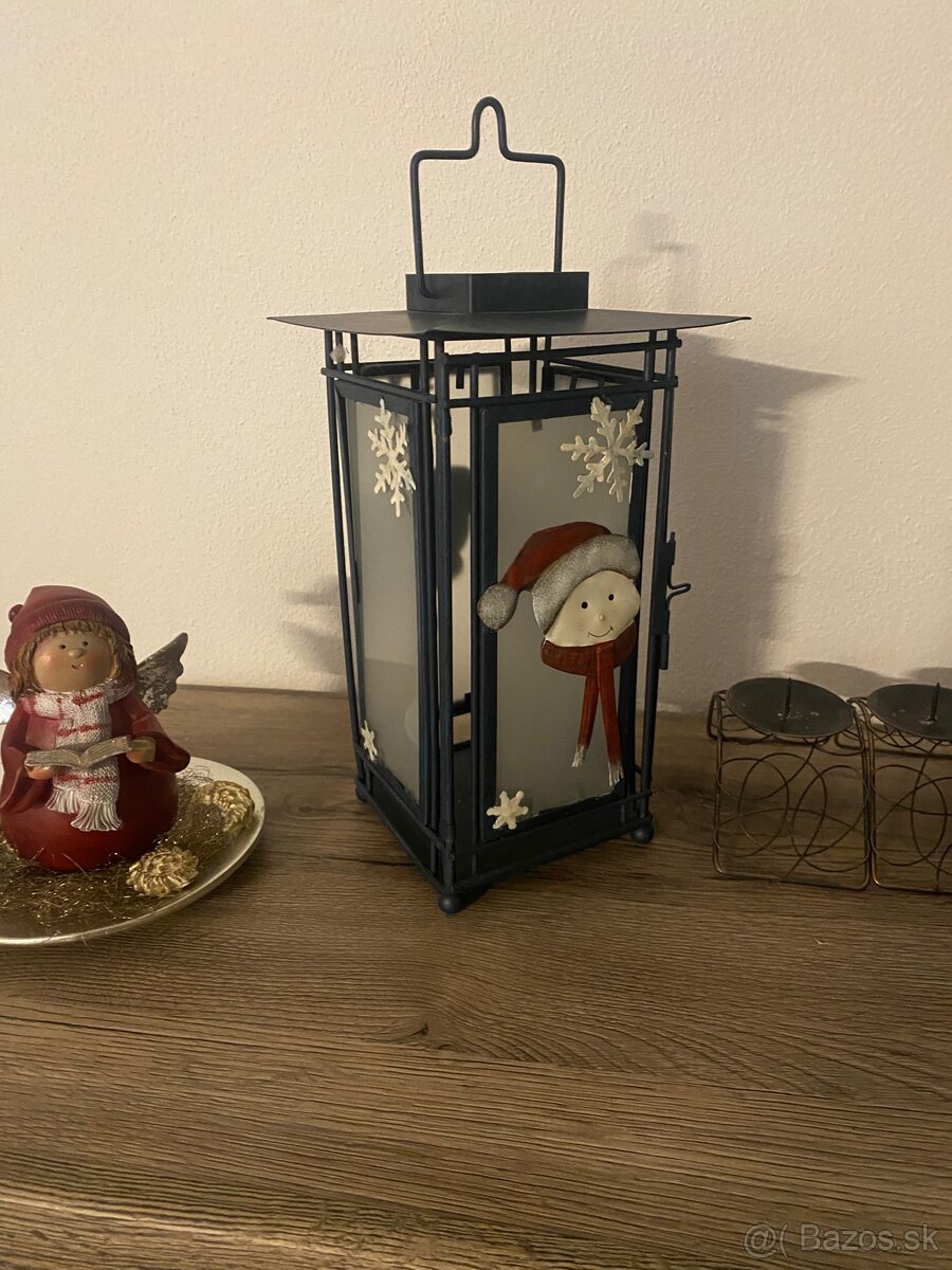 Kovový vianočný lampáš / lucerna