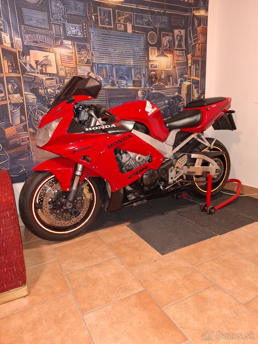 Honda CBR 929 RR