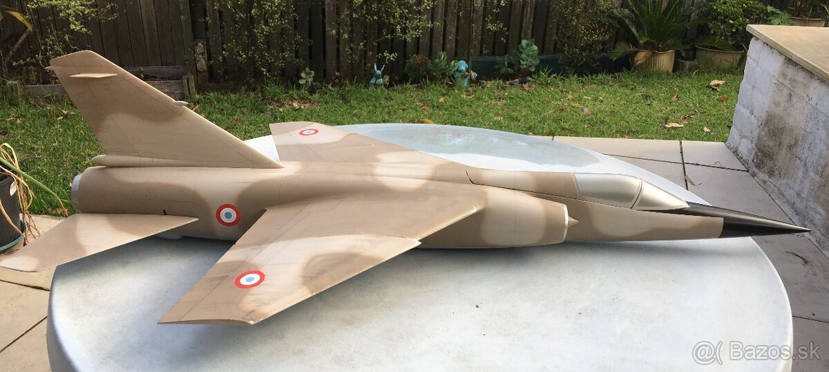 Mirage F1, RC lietadlo