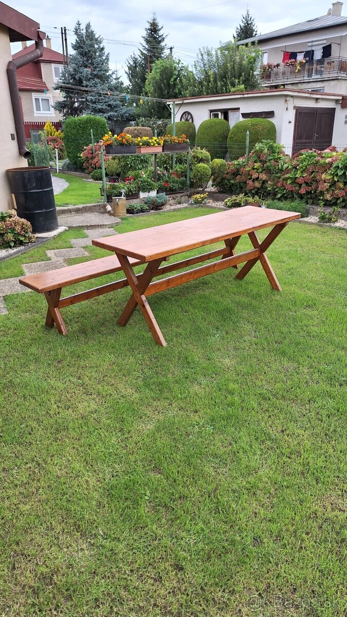 Záhradný stôl + lavice