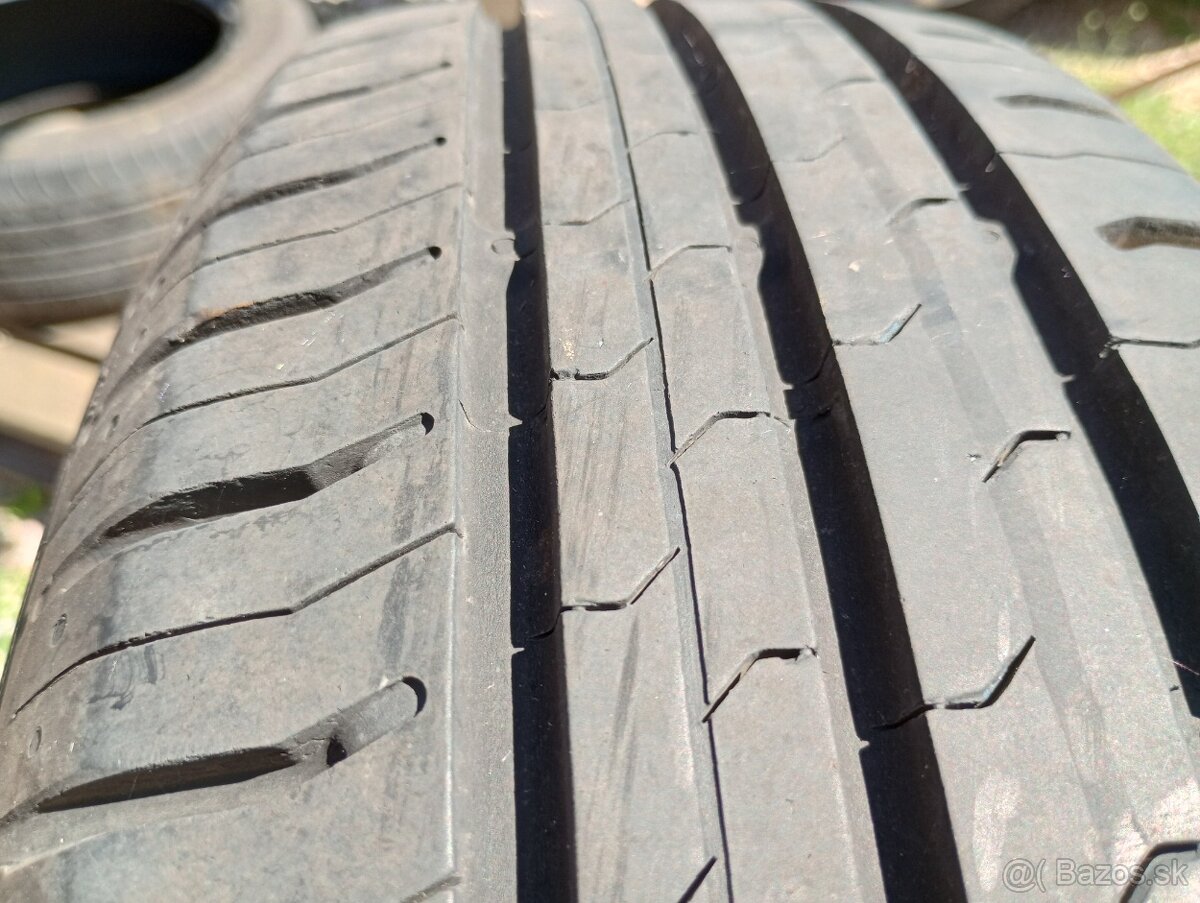Predam 2ks pneu 175/65/r14 letne 86T Continental