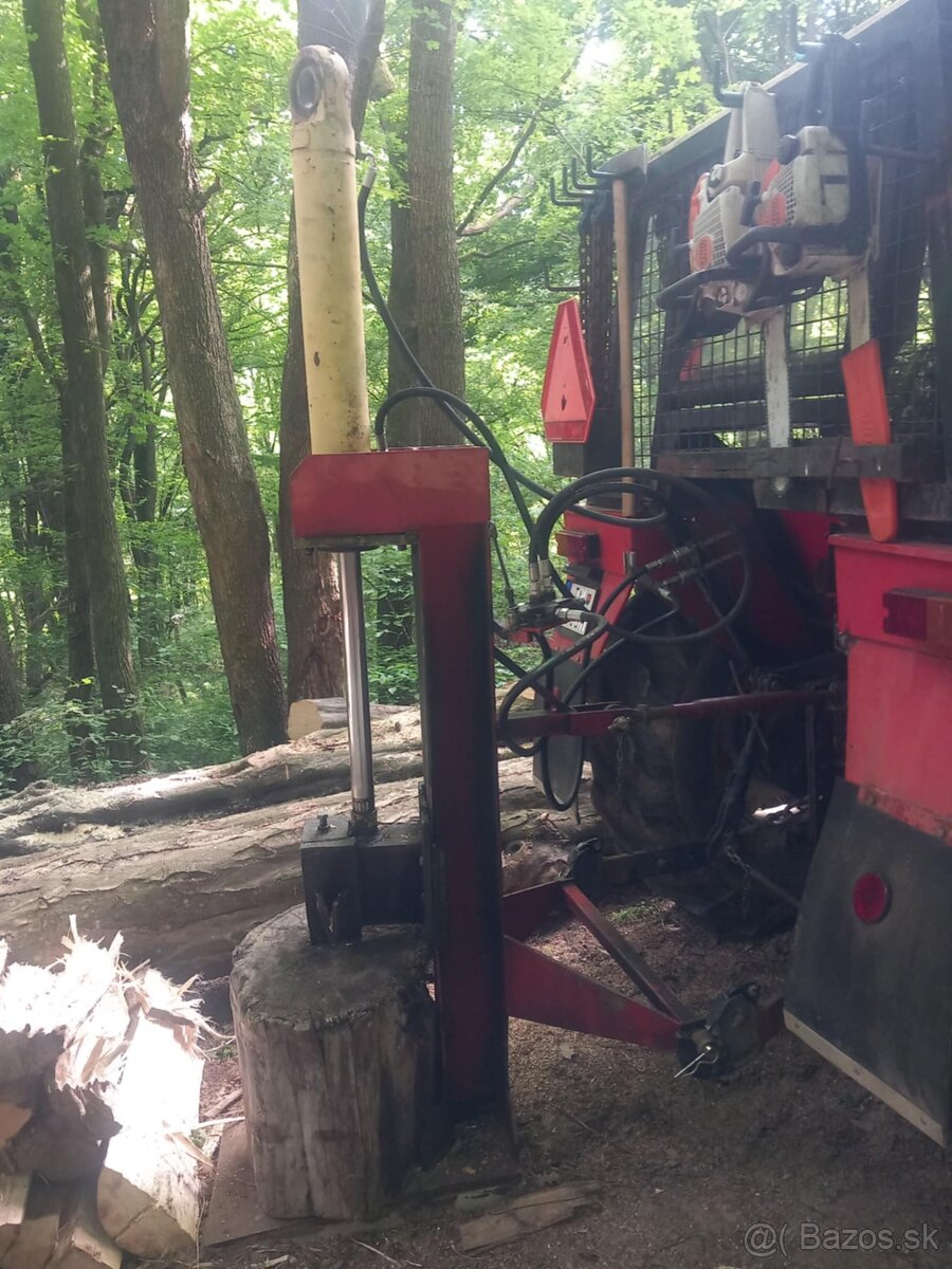 Hydraulická štiepačka