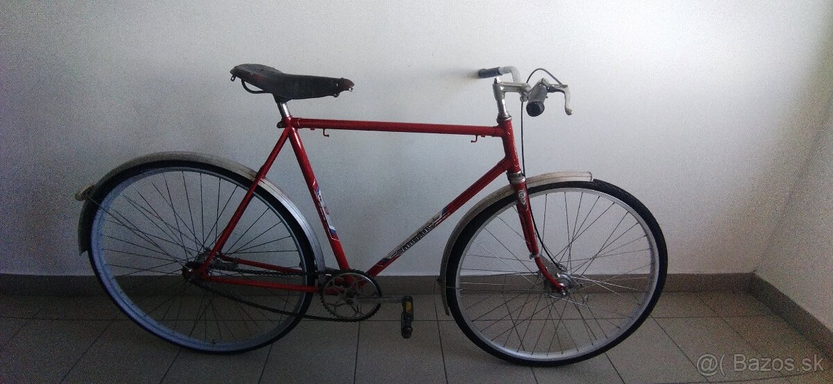 Predám retro bicykel eska premiér 26" kolesa. Servisovan. P