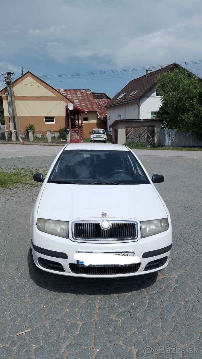 Predam skoda fabia 1.4.benzin rocnik 2001