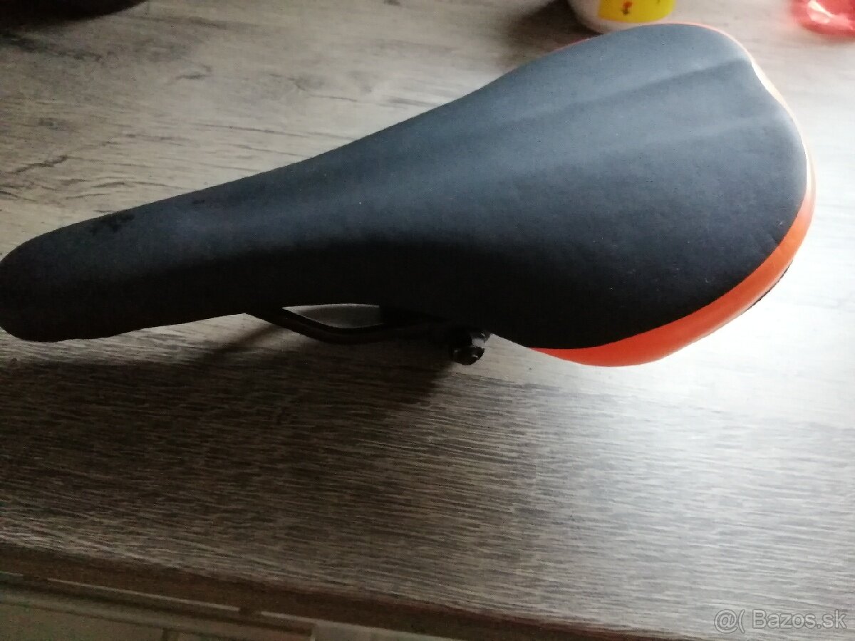 Sedlo na bicykel