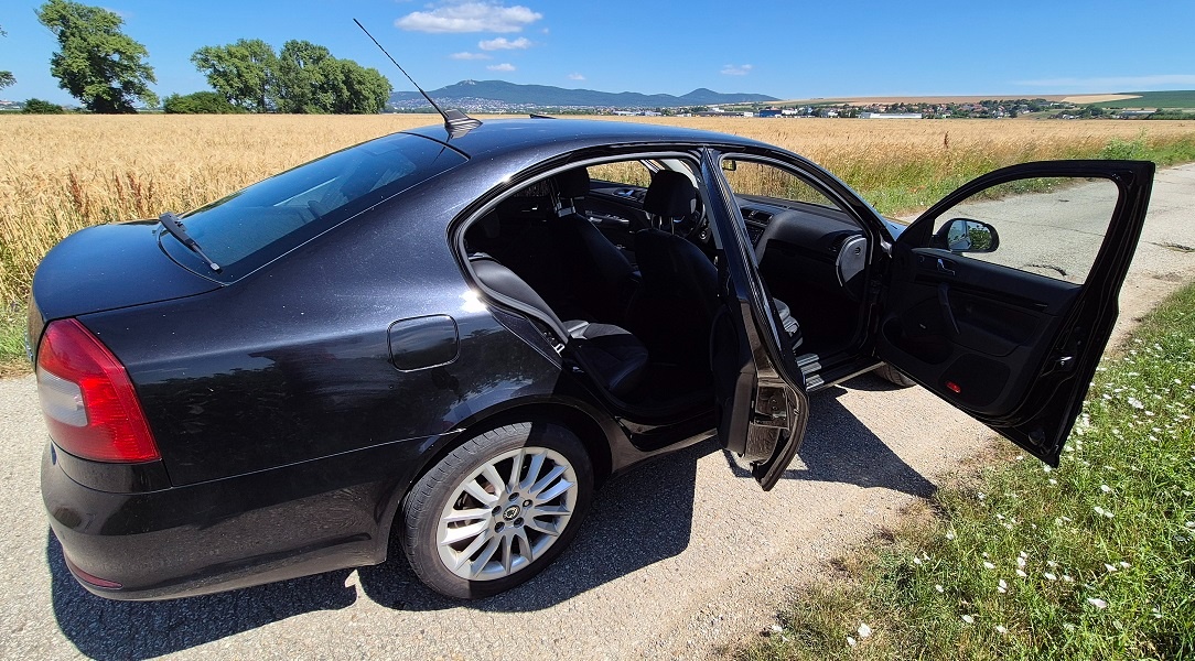 Predam Skoda Octavia 2.0 TDI L&K, r.v. 2010