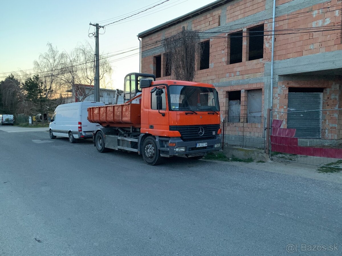 Mercedes Actros 950.03