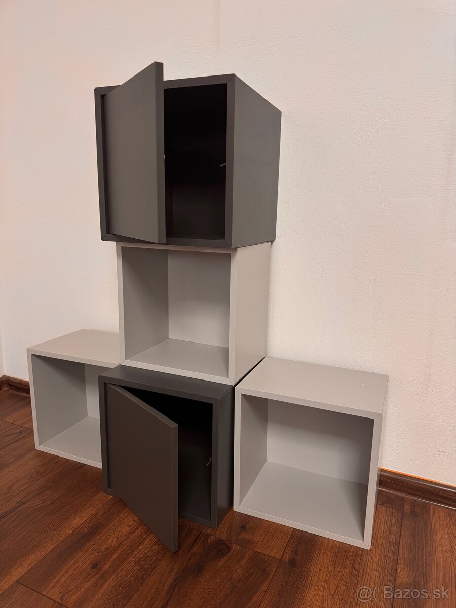 Skrinka Ikea s dverami, aj bez dvierok