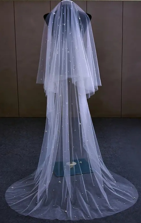 Svadobný závoj s perličkami  - nový