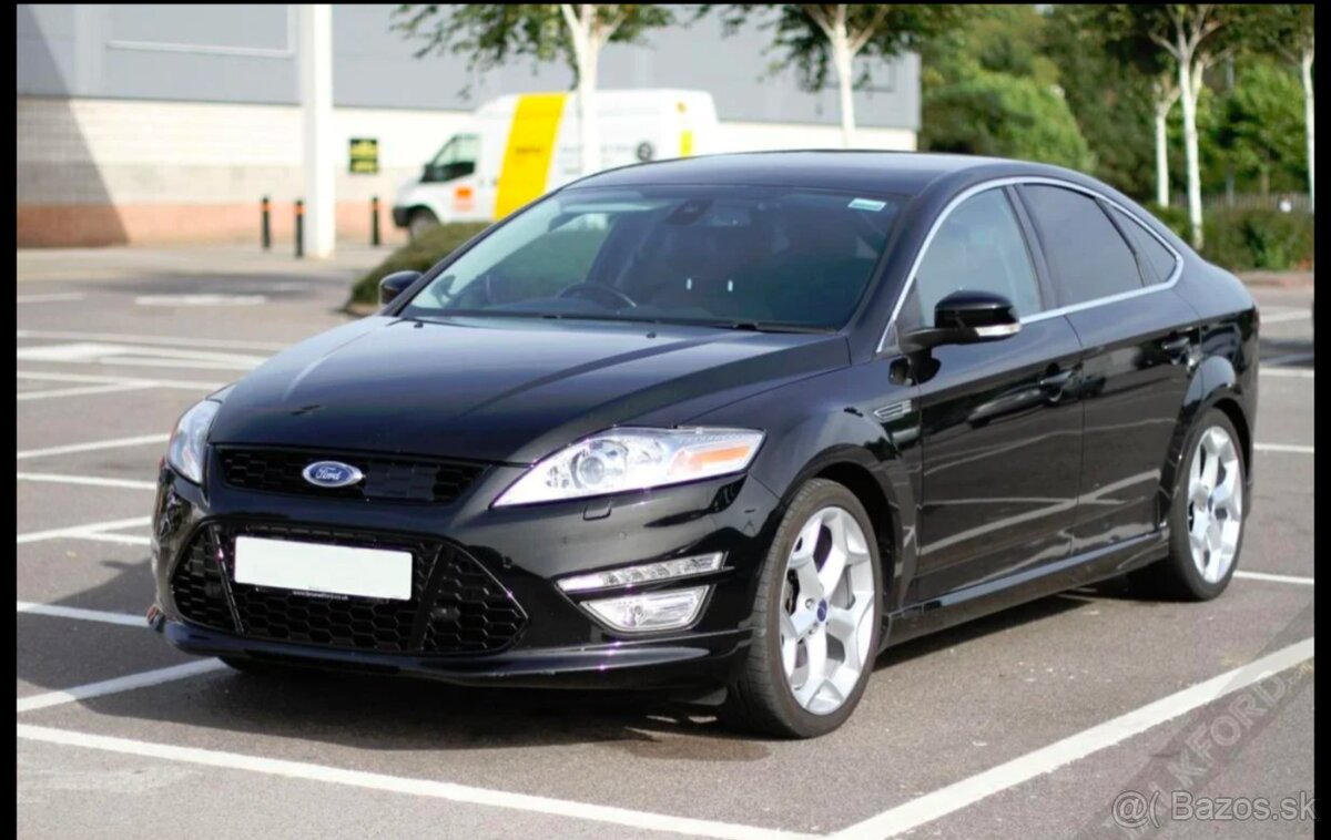 Ford Mondeo Mk4 facelift liftback panther black