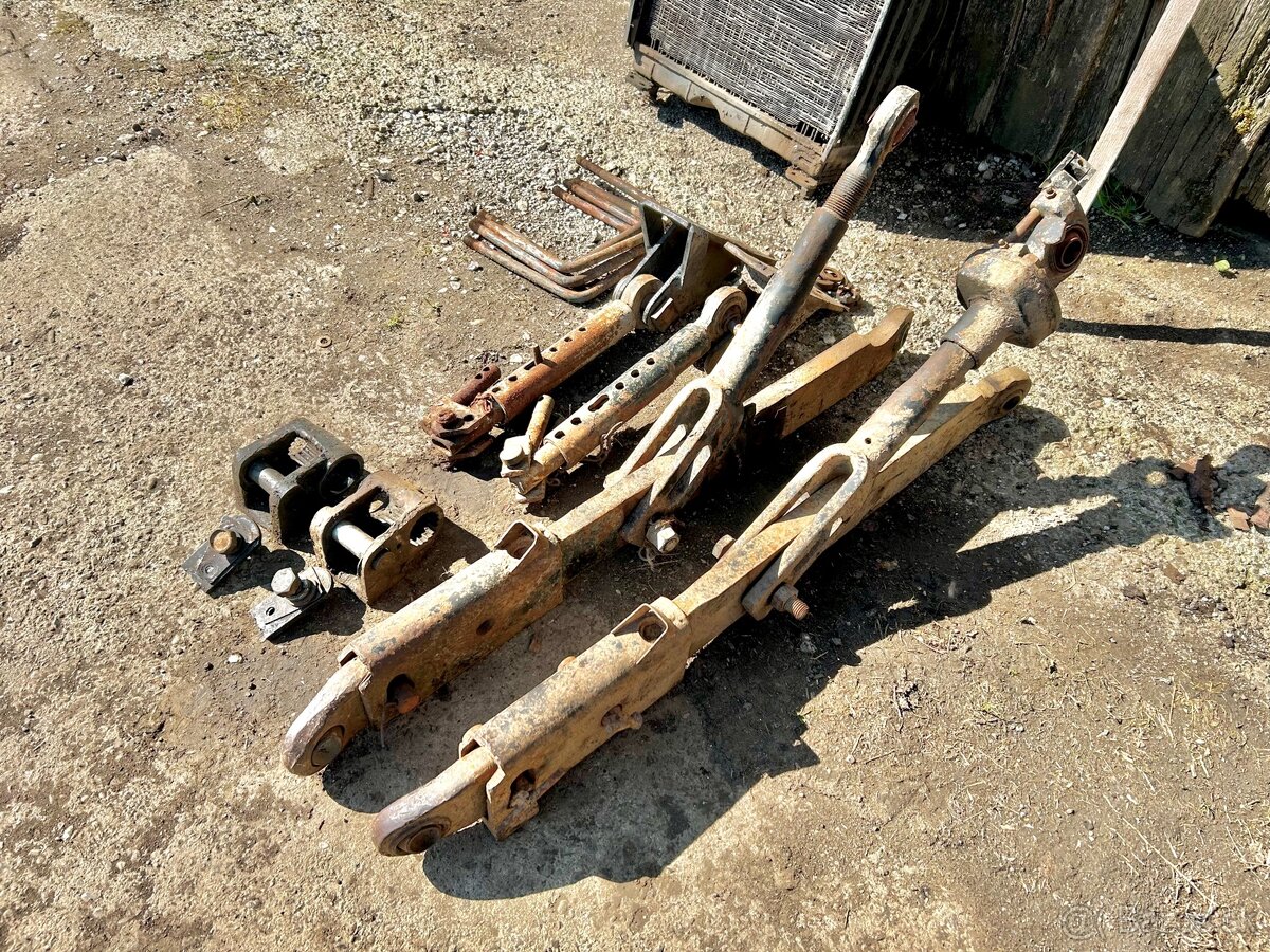 Predám ramená komplet na Zetor crystal