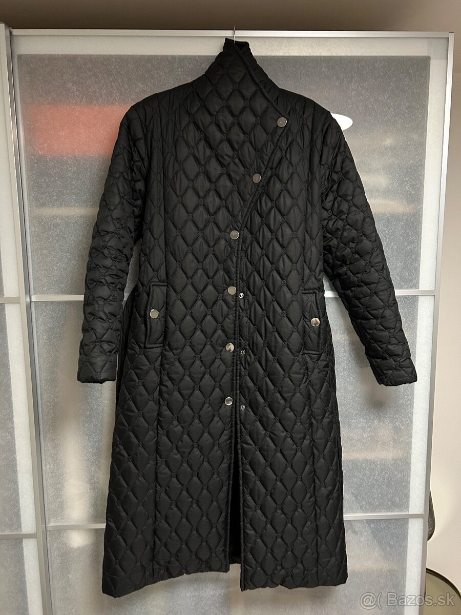 Na predaj dámska prešívaná bunda