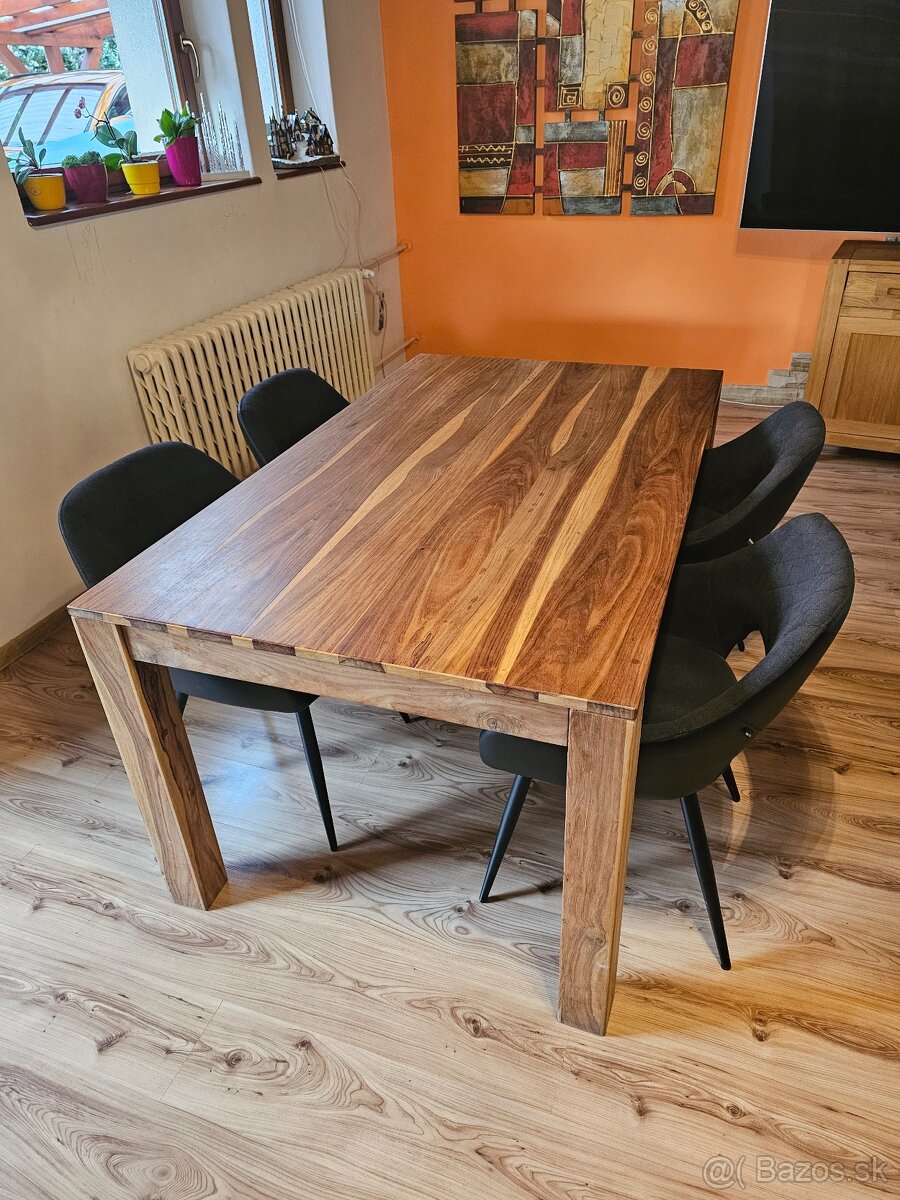 Jedalensky stol masiv +4 stolicky