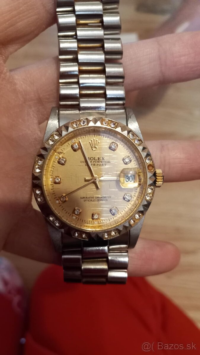 Predám dámske hodinky - použité