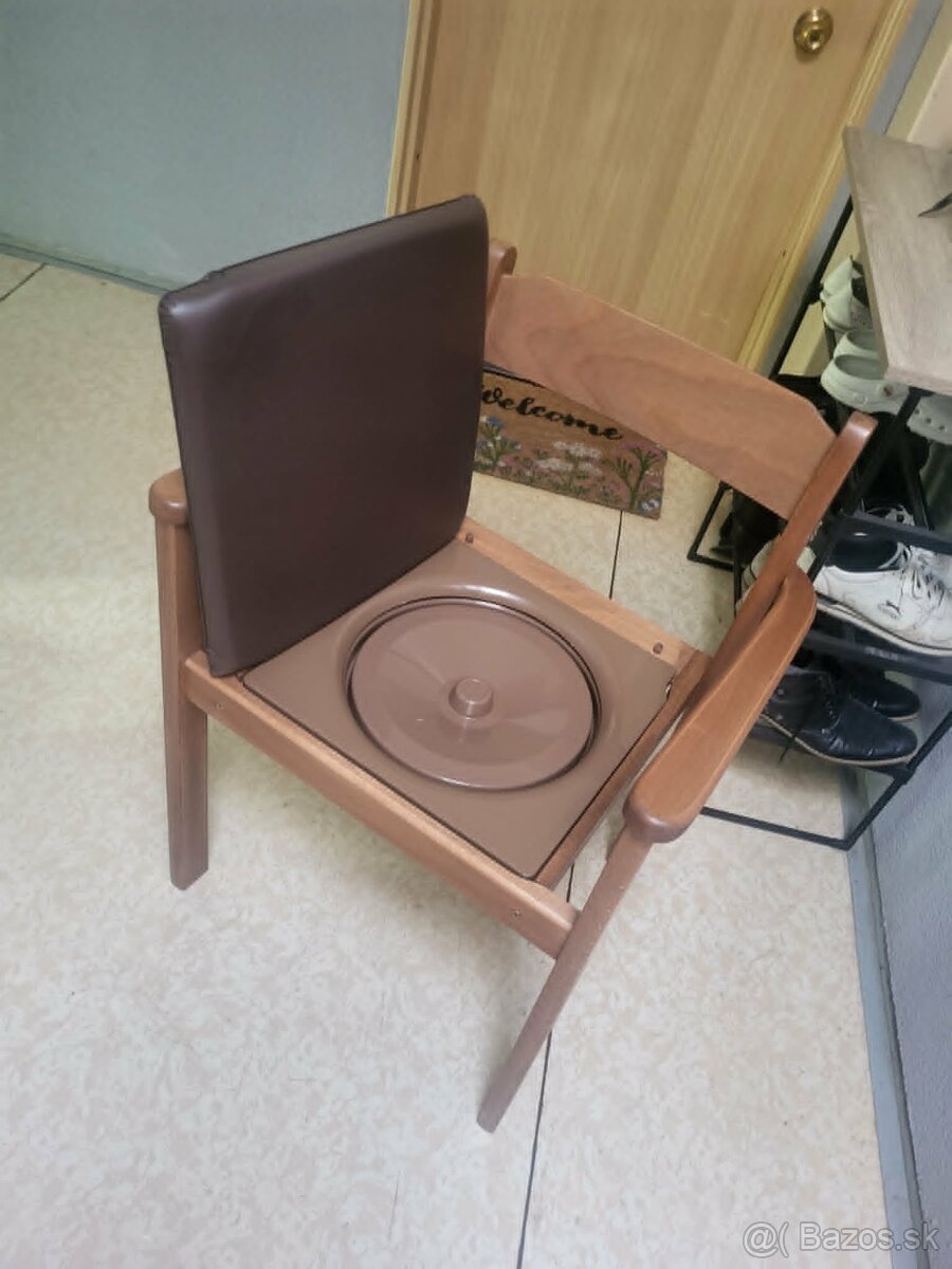 Zdravotná stolička, mobilne WC