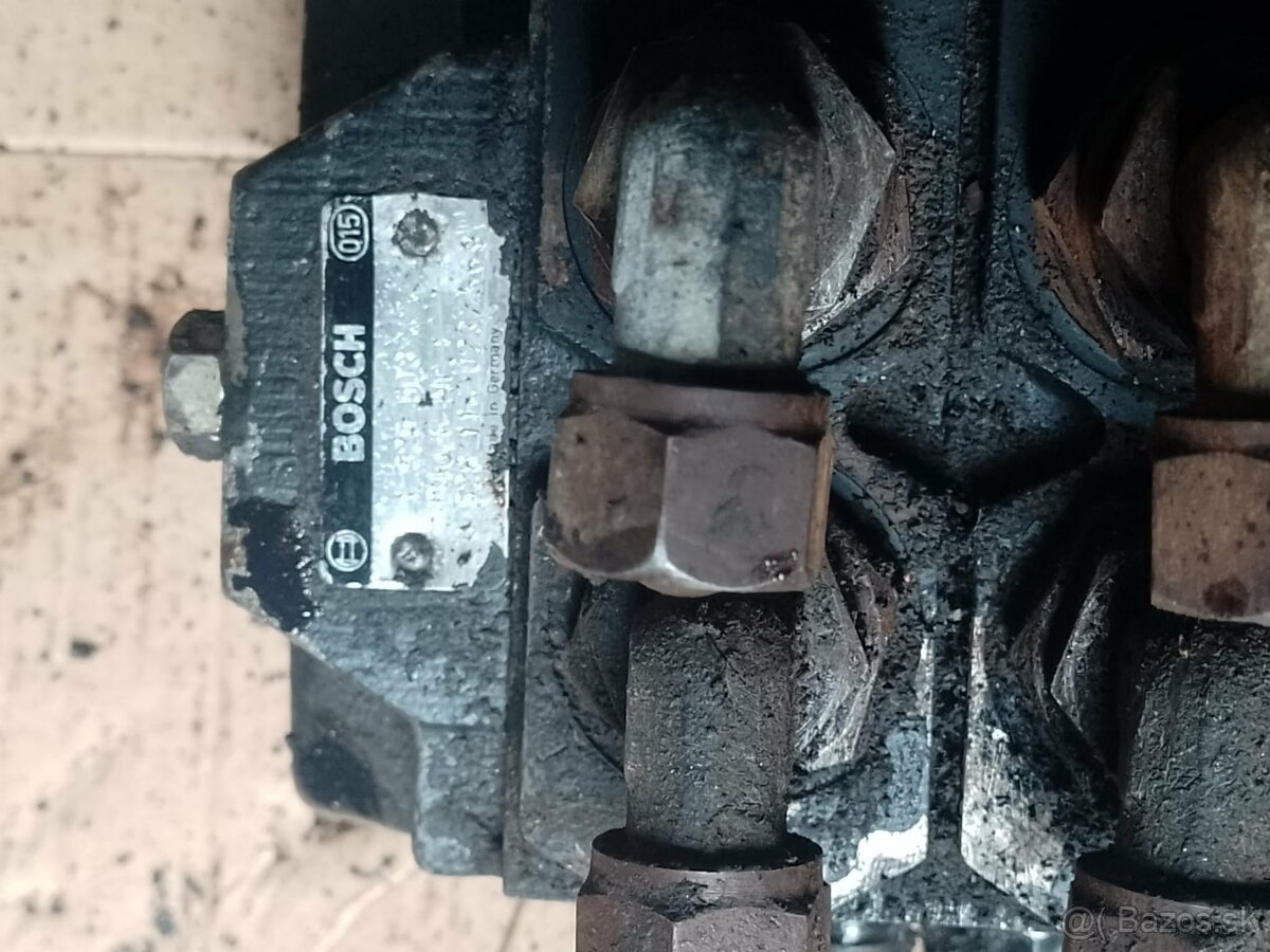 Hydraulický rozvádzač
