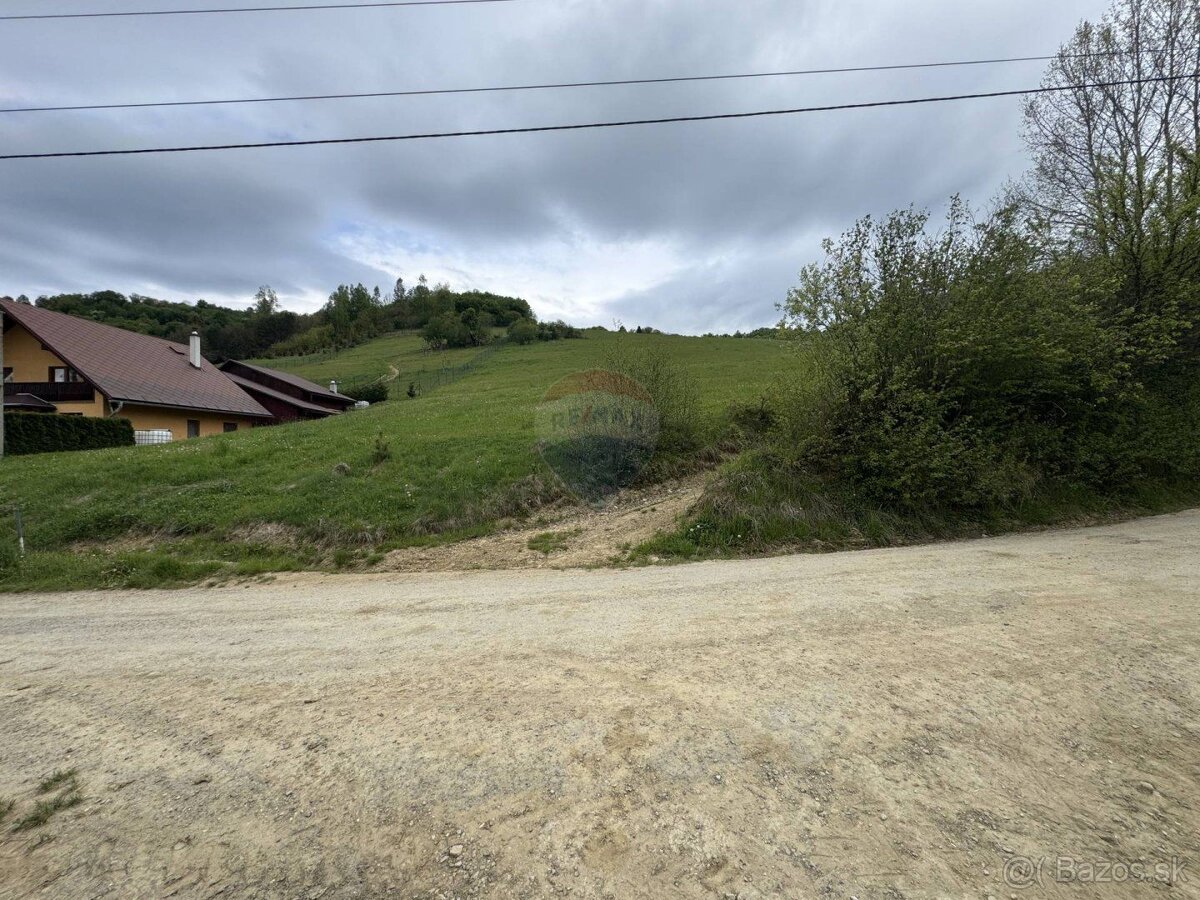 Na predaj pozemok Dlhá nad Oravou (3225 m2)
