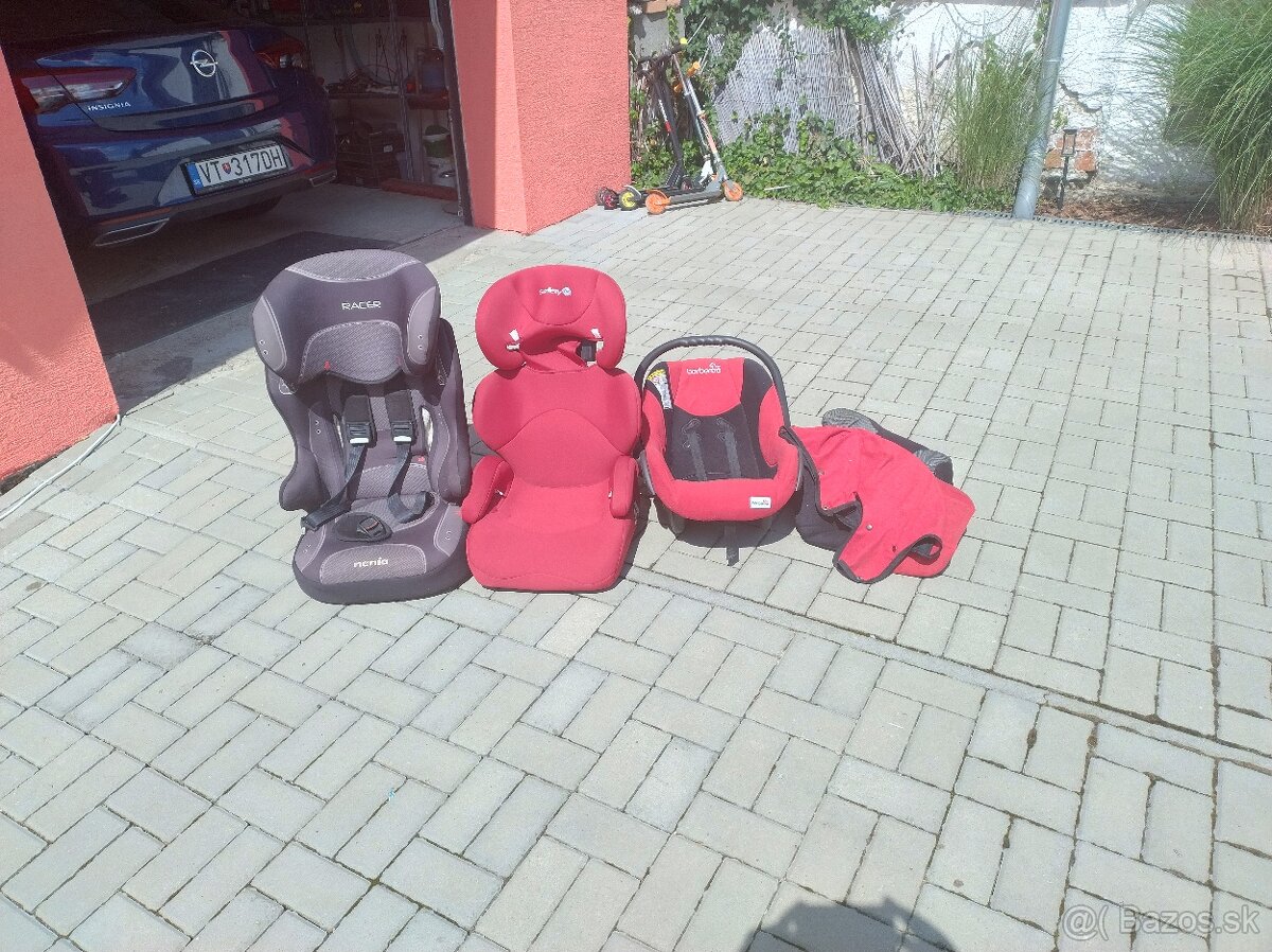Autosedačka