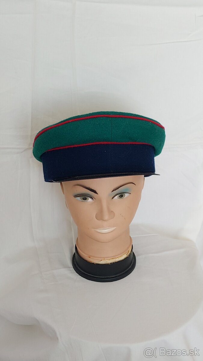 Čepice. Brigadýrka. Pohraničník. Uniforma. SSSR. Rusko nové.