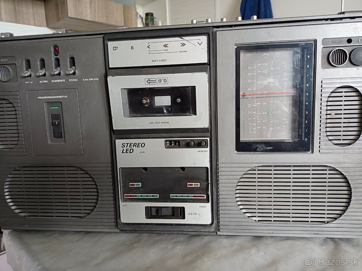 SKR 501 radiomagnetofon retro kazeťák NDR