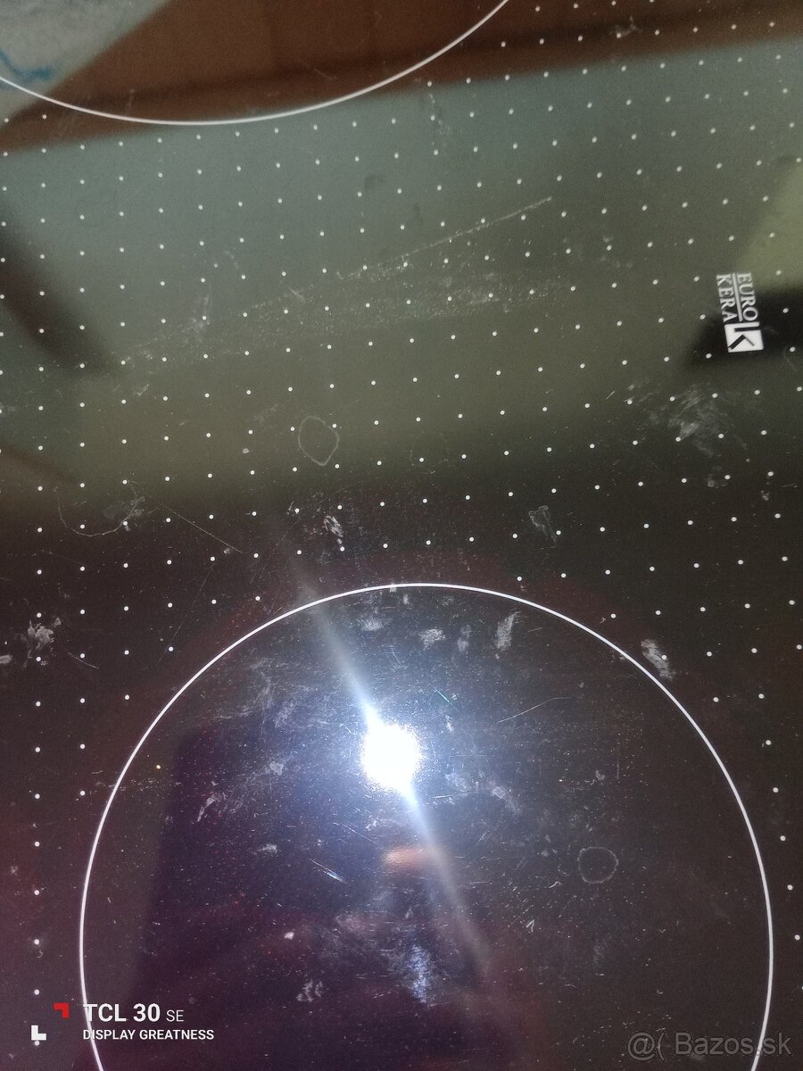 Kompletná kuchyňa so spotrebičmi