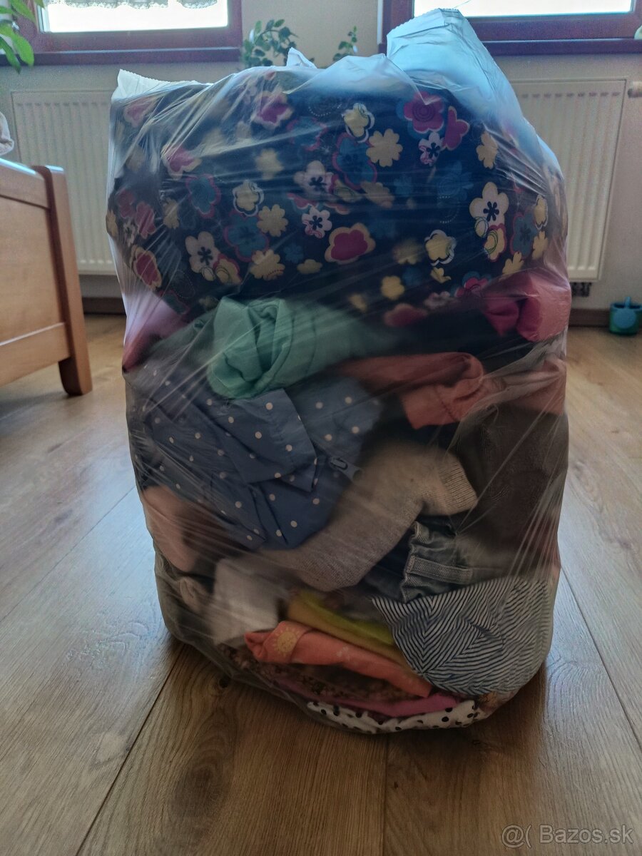 Balík dievč.oblečenia veľ.98-110