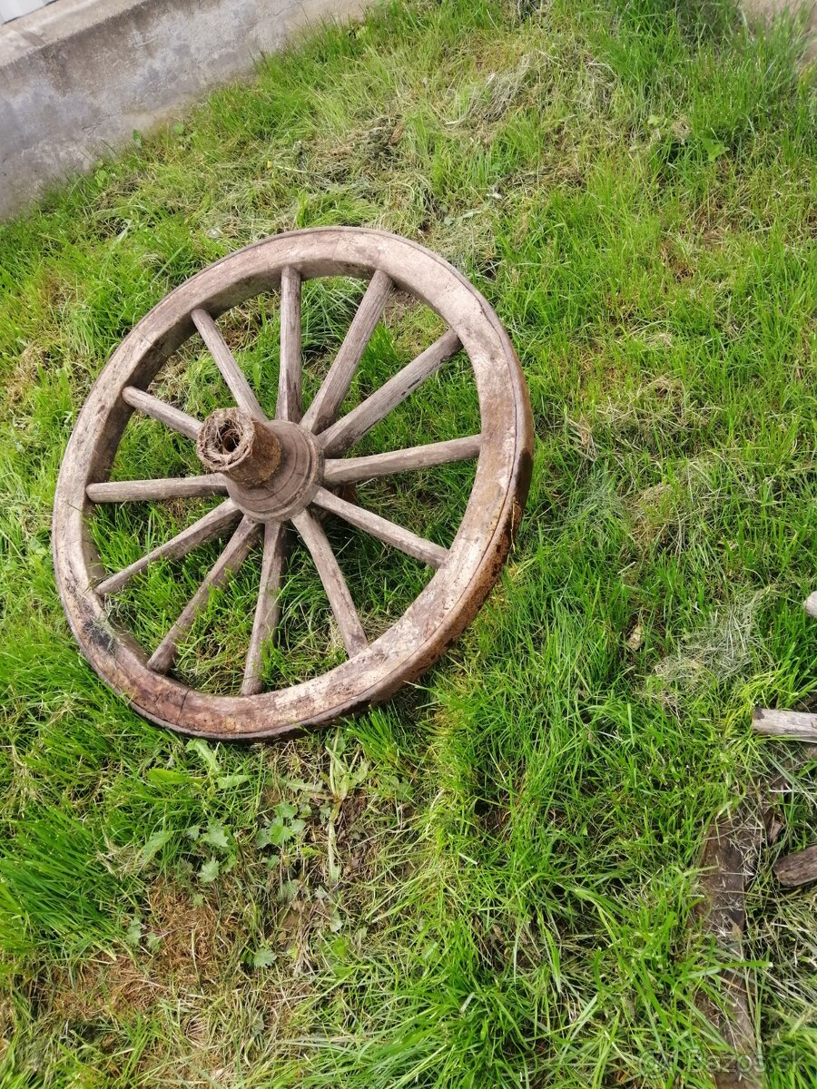 Staré koleso.