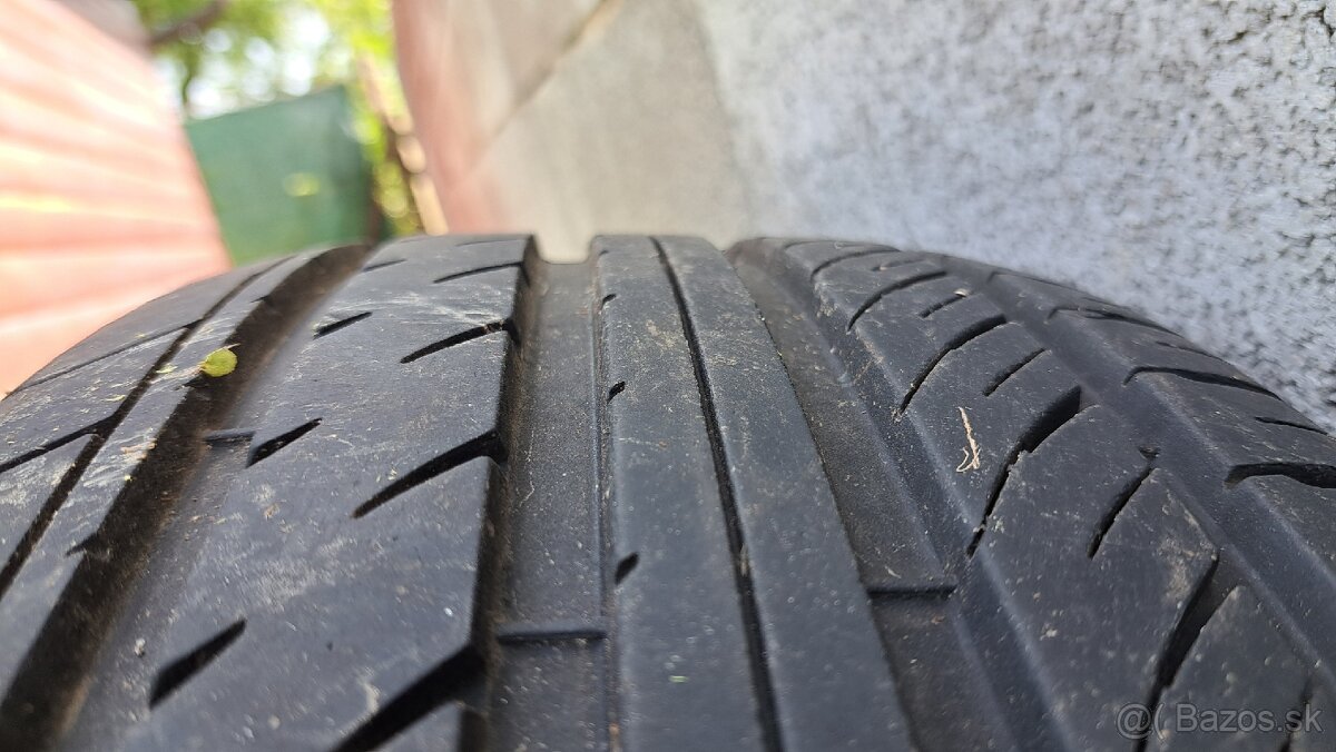 225/55R16