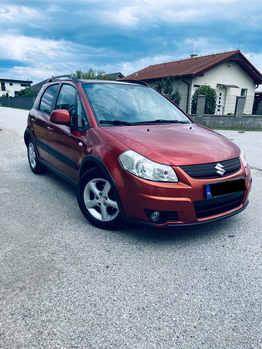 Suzuki SX4 1.6 benzín , 117 000km