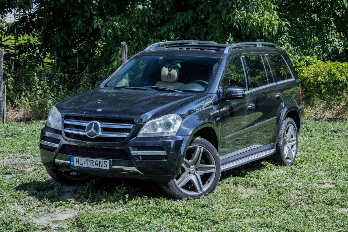 Mercedes-Benz GL 350 CDI 4MATIC / AJ NA SPLÁTKY