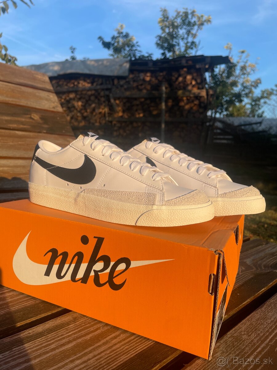 Nike Blazer Low Vintage White Black