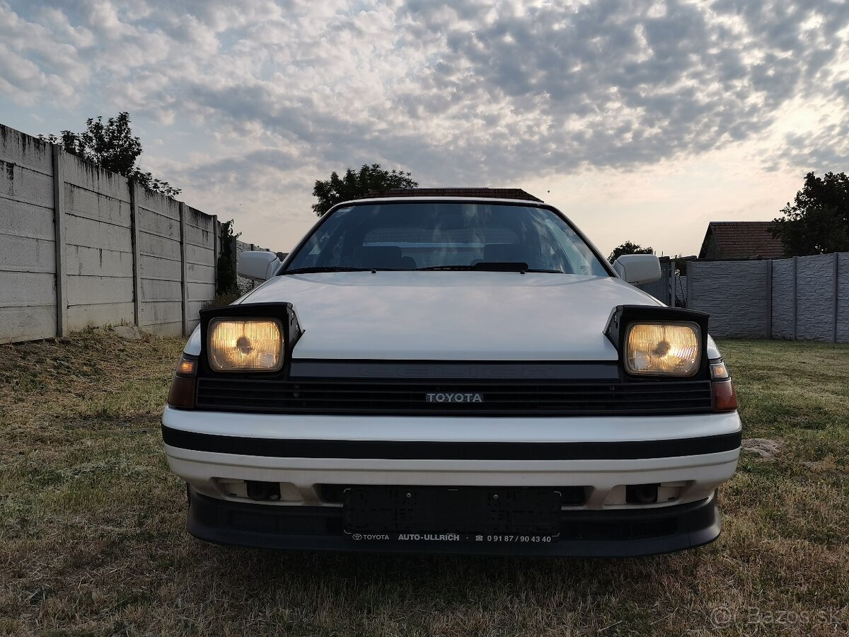 TOYOTA CELICA
